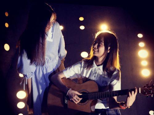 网红美甲店打卡区图片