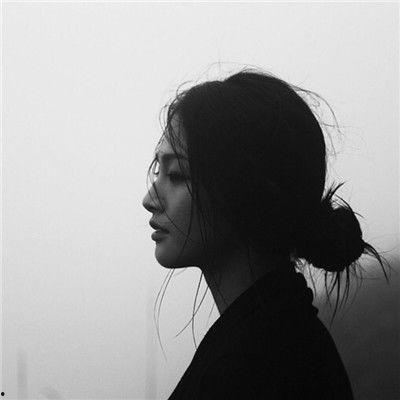 明星悲伤图片大全,明星悲伤瞬间大盘点